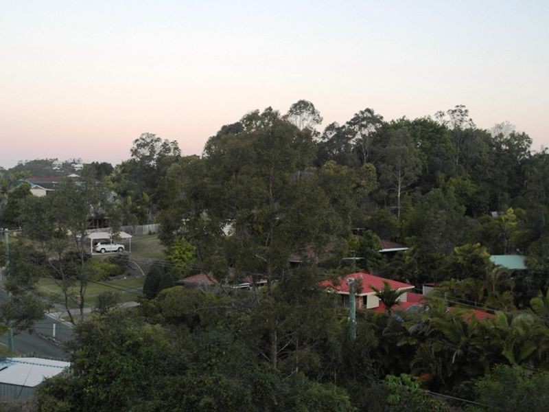 64 Celandine Street, Shailer Park QLD 4128