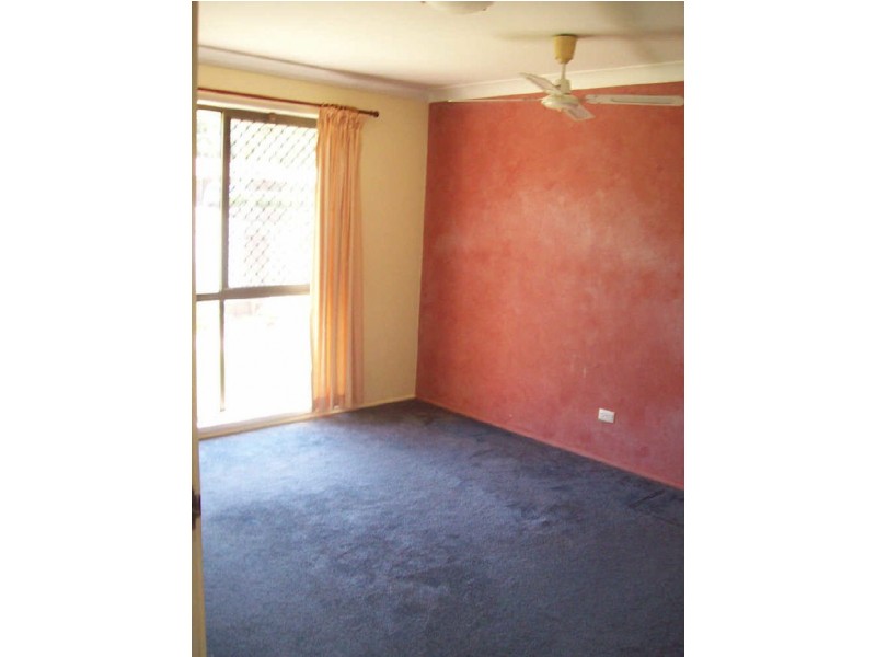 73 Chatswood Road, Daisy Hill QLD 4127