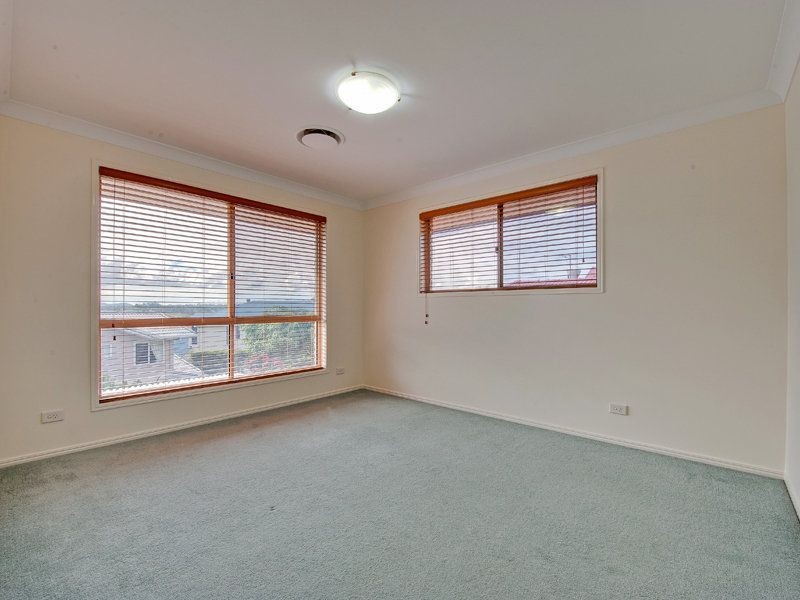 12 The Heights, Underwood QLD 4119