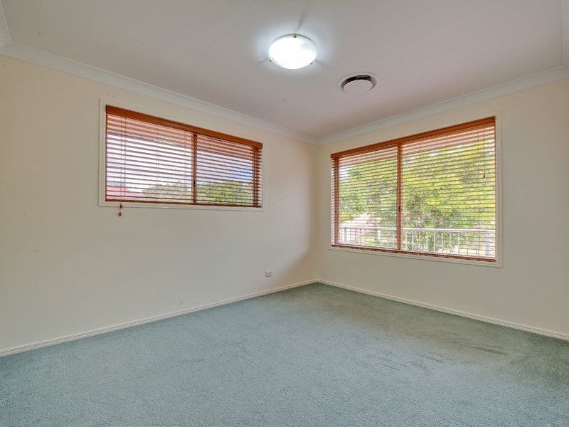 12 The Heights, Underwood QLD 4119