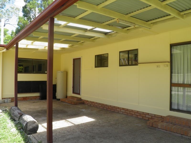 80 Station Road, Loganlea QLD 4131