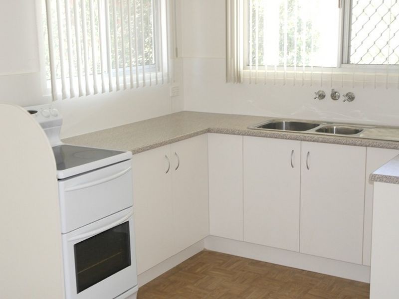 9 St Patrick Avenue, Kuraby QLD 4112