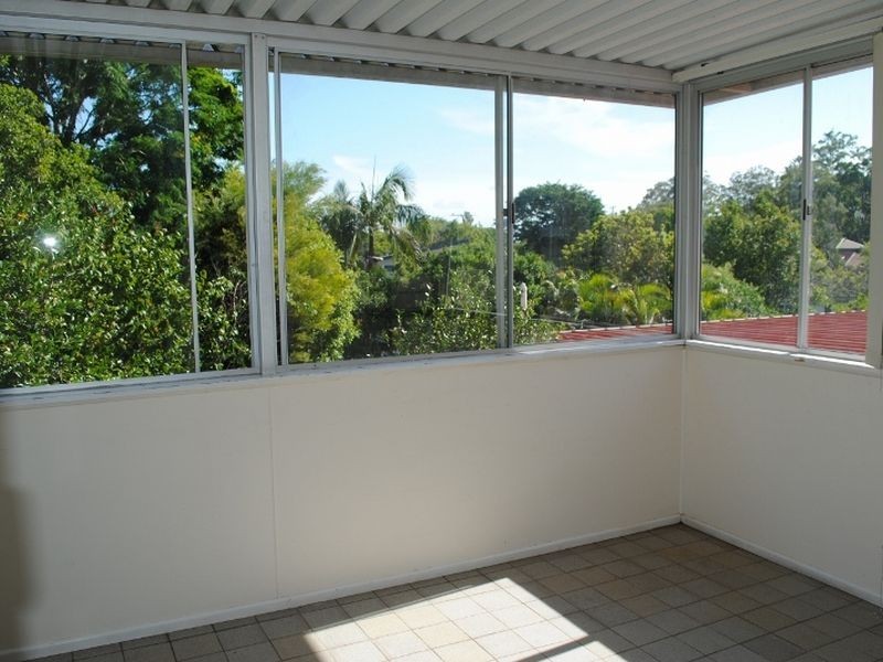 15 Coonara Street, Holland Park QLD 4121