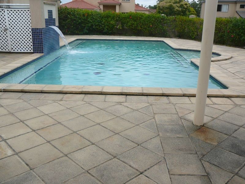 3/8 John Paul Drive, Daisy Hill QLD 4127