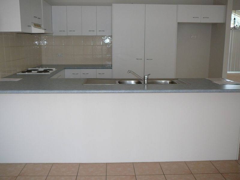 3/8 John Paul Drive, Daisy Hill QLD 4127