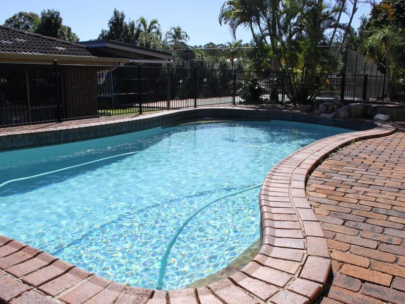 13 Hillside Drive, Daisy Hill QLD 4127