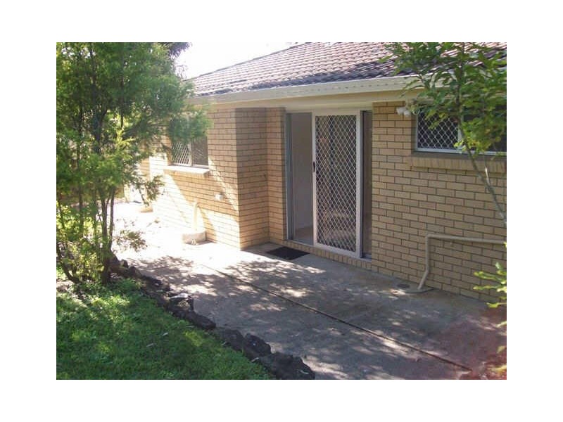 16 Kenthurst Crescent, Rochedale South QLD 4123