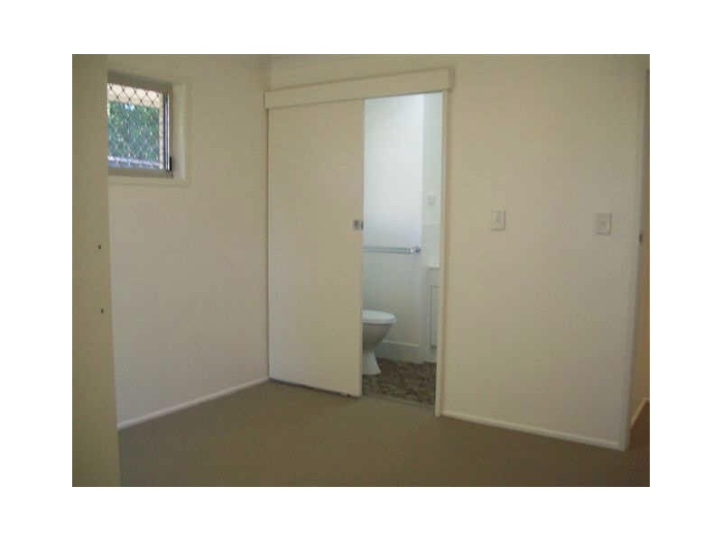 16 Kenthurst Crescent, Rochedale South QLD 4123
