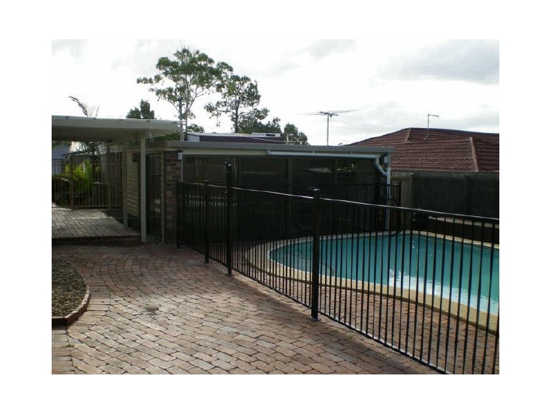 25 Westgate Ave, Springwood QLD 4127