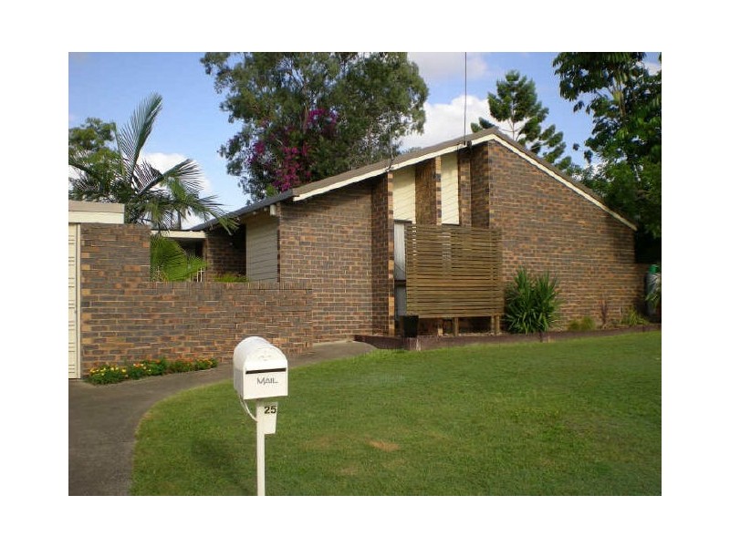25 Westgate Ave, Springwood QLD 4127