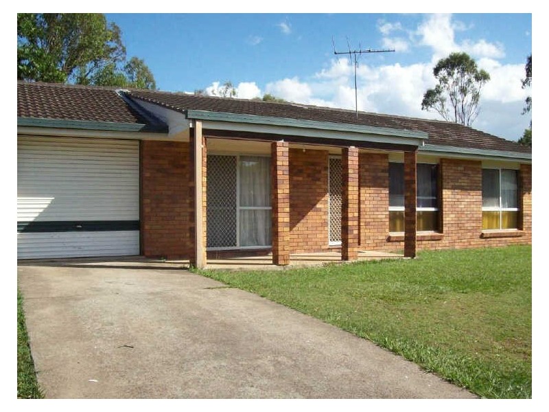 11 Farrow Street, Daisy Hill QLD 4127
