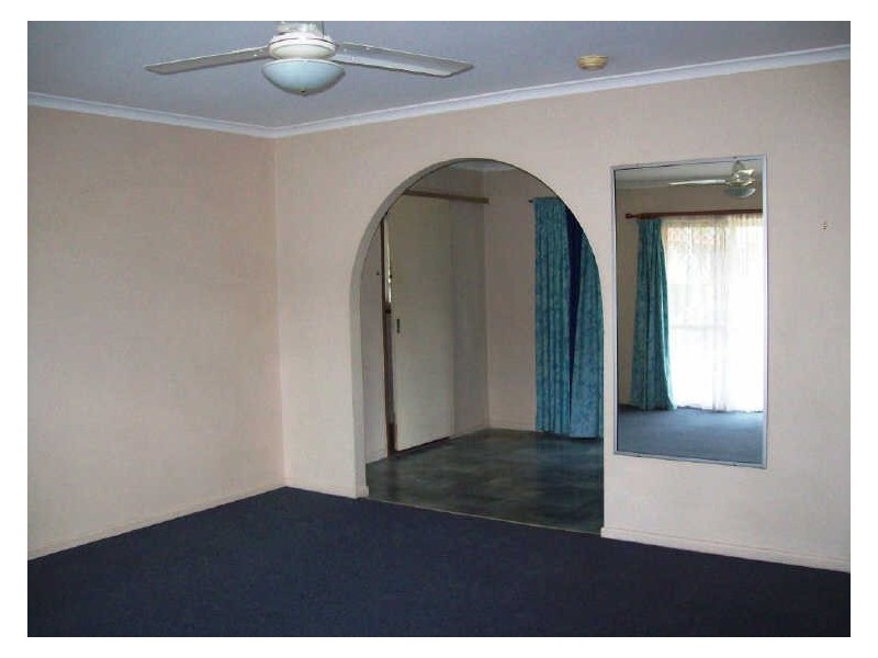 11 Farrow Street, Daisy Hill QLD 4127