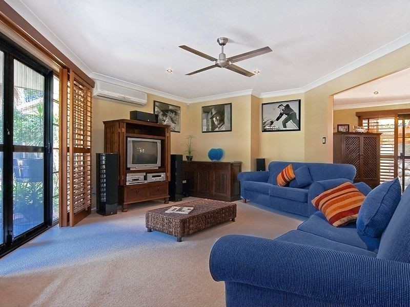 2 Koolan Crescent, Shailer Park QLD 4128