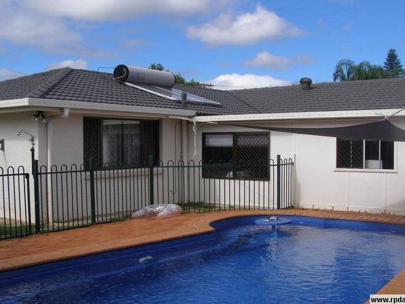 35 Springfield Crescent, Daisy Hill QLD 4127