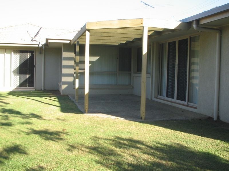 6/8 John Paul Drive, Daisy Hill QLD 4127