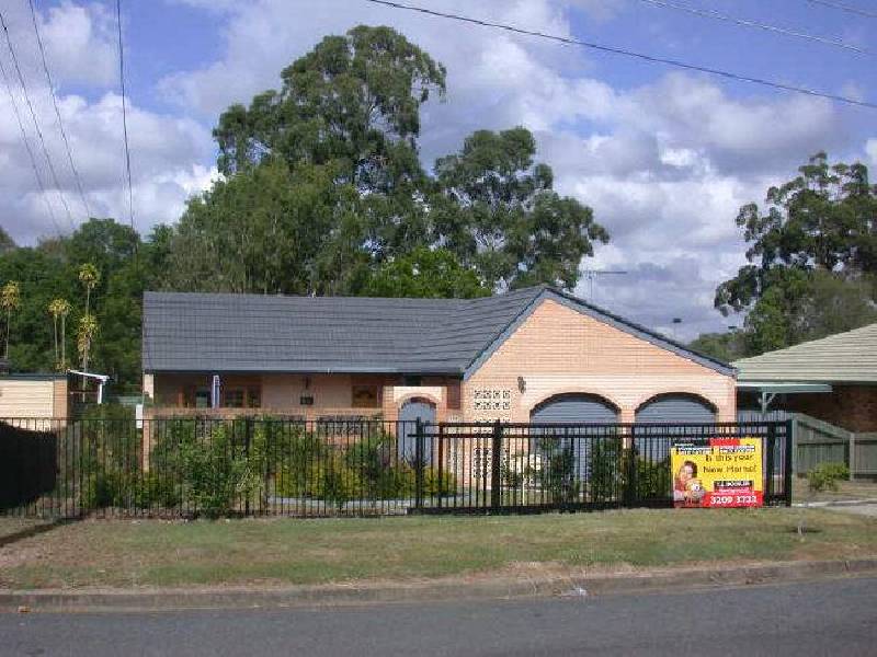 14 Juanita Grove, Springwood QLD 4127