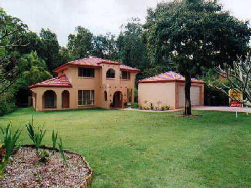 17 Holyoake Drive, Daisy Hill QLD 4127