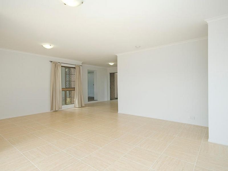 5 Inglis Court, Springwood QLD 4127