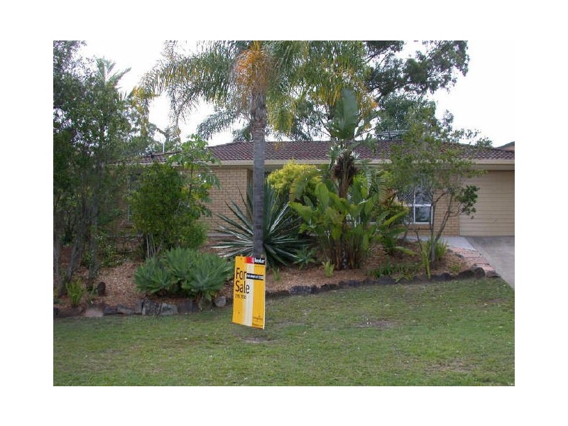 16 Kenthurst Crescent, Rochedale South QLD 4123