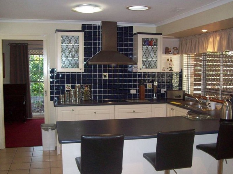 81 Chatswood Road, Daisy Hill QLD 4127