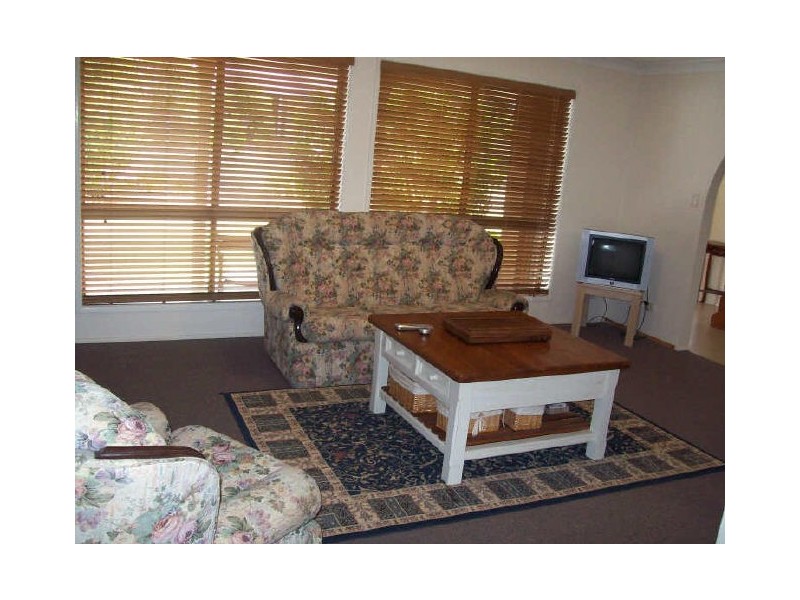 348 Springwood Road, Springwood QLD 4127