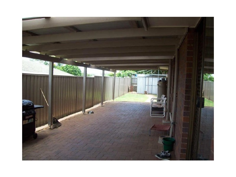 348 Springwood Road, Springwood QLD 4127