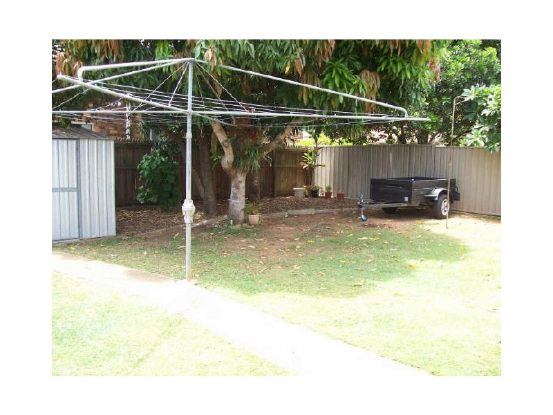 348 Springwood Road, Springwood QLD 4127