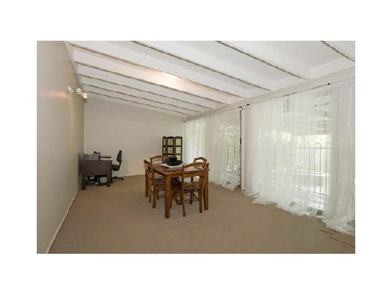 41 Barbaralla Drive, Springwood QLD 4127