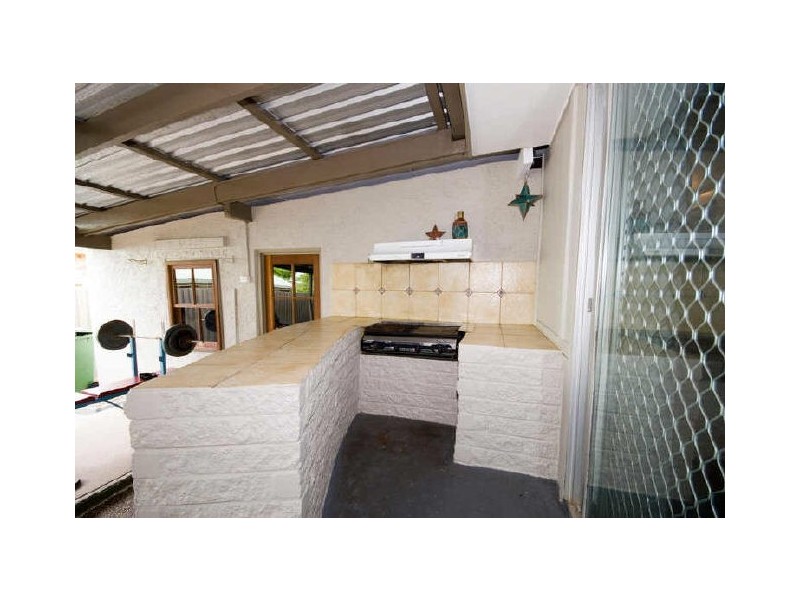 41 Barbaralla Drive, Springwood QLD 4127