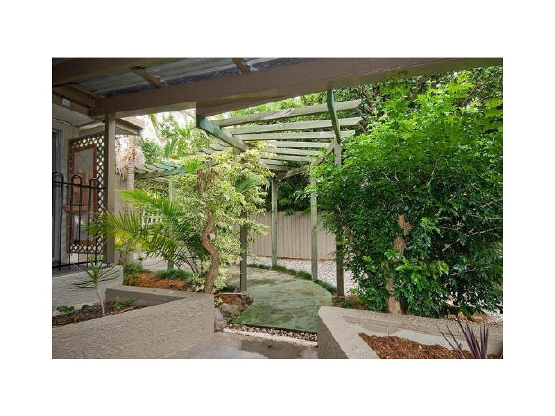 41 Barbaralla Drive, Springwood QLD 4127