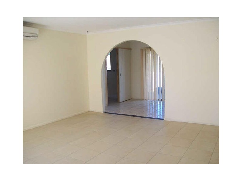 33 Brentwood Drive, Daisy Hill QLD 4127