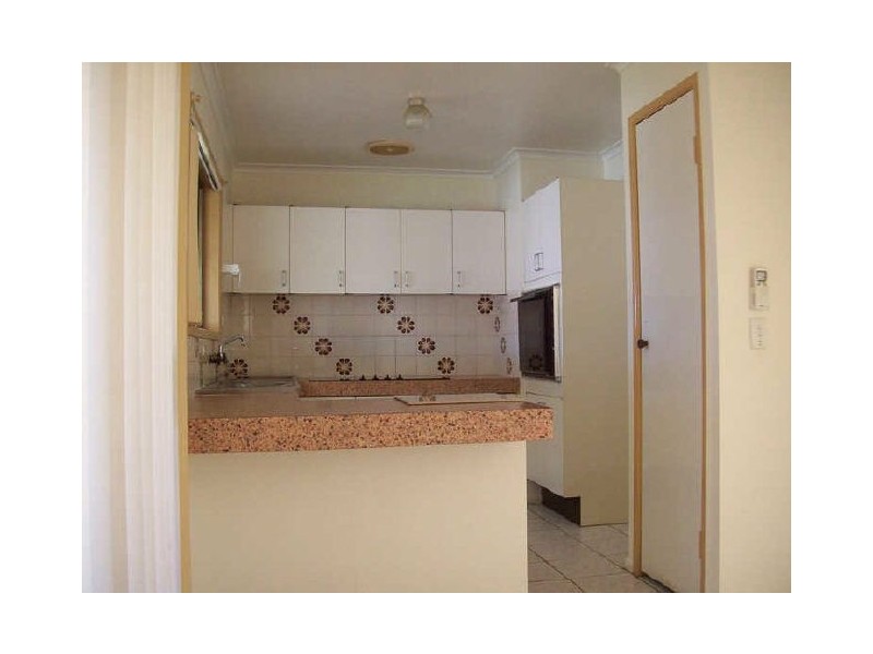 33 Brentwood Drive, Daisy Hill QLD 4127