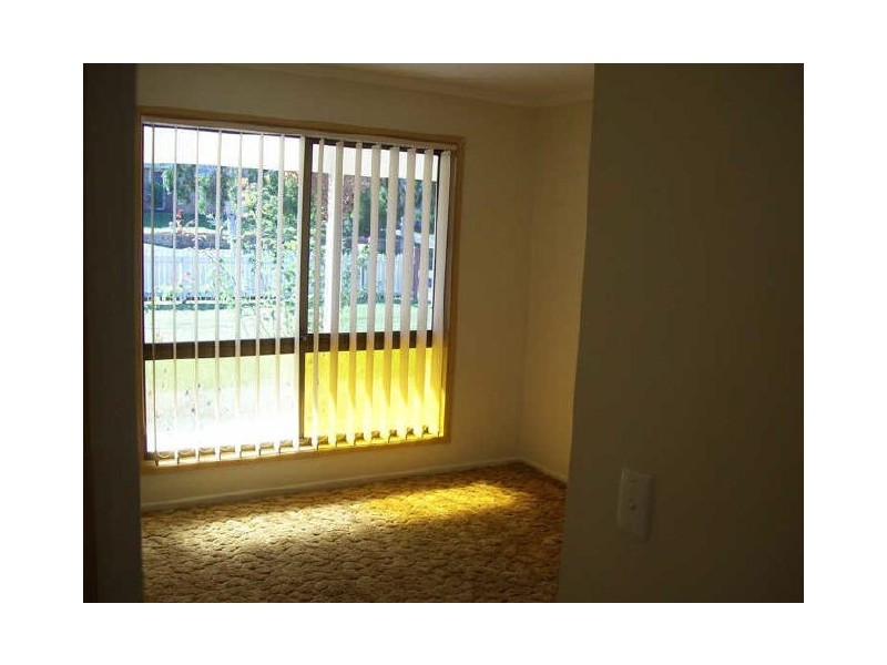 33 Brentwood Drive, Daisy Hill QLD 4127