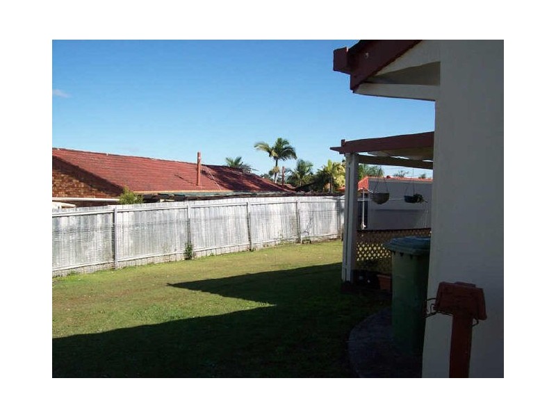 33 Brentwood Drive, Daisy Hill QLD 4127