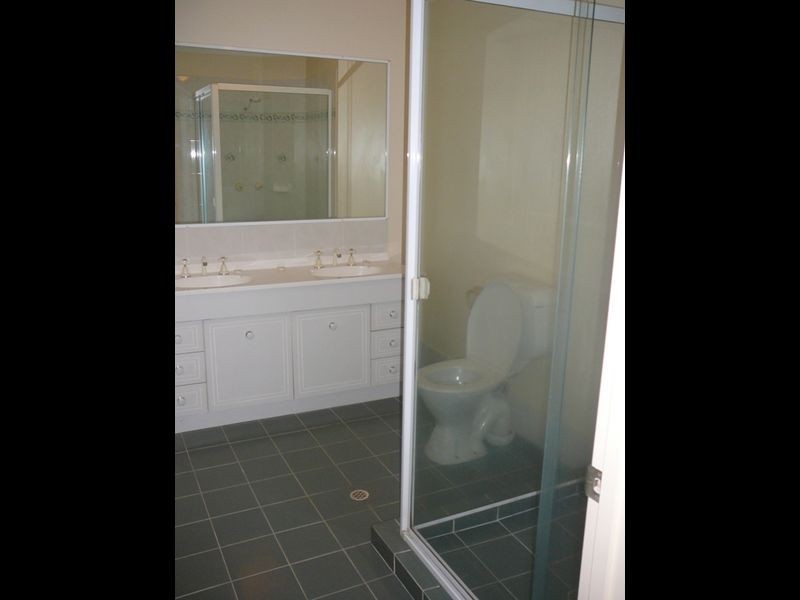 7/8 John Paul Drive, Daisy Hill QLD 4127