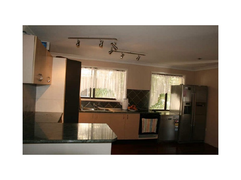 27 Jeanette Avenue, Springwood QLD 4127