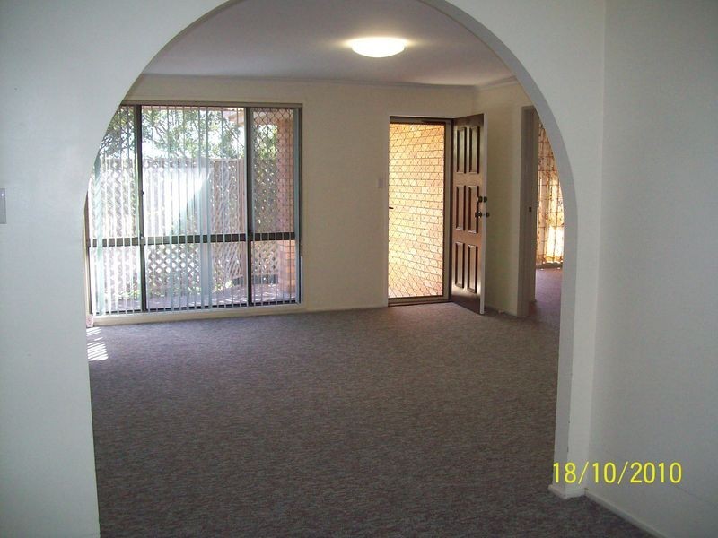 32 Brentwood Drive, Daisy Hill QLD 4127
