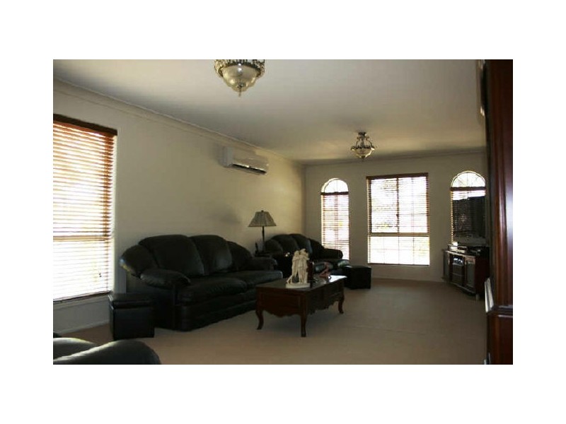 51 Wallaby Way, New Beith QLD 4124