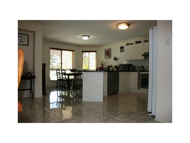 51 Wallaby Way, New Beith QLD 4124