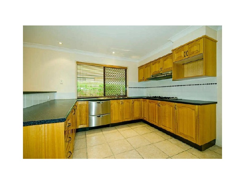 Stretton QLD 4116