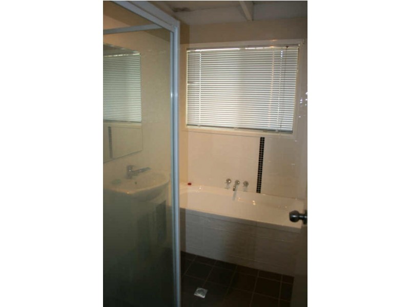 91 Vansittart Road, Regents Park QLD 4118