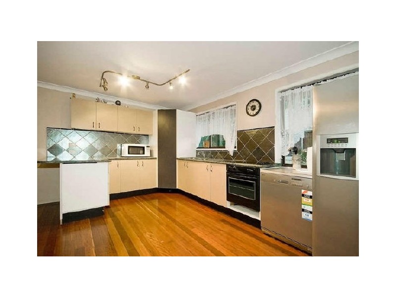 27 Jeanette Avenue, Springwood QLD 4127
