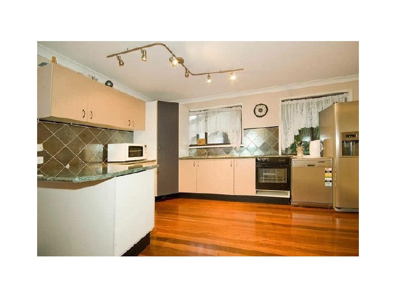 27 Jeanette Avenue, Springwood QLD 4127