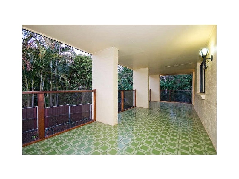 27 Jeanette Avenue, Springwood QLD 4127