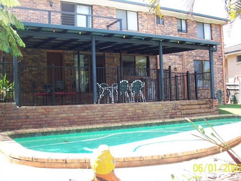 24 Bradley Street, Springwood QLD 4127