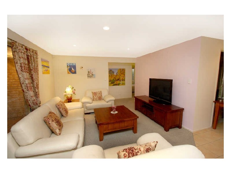 4 Livingstone Place, Kuraby QLD 4112