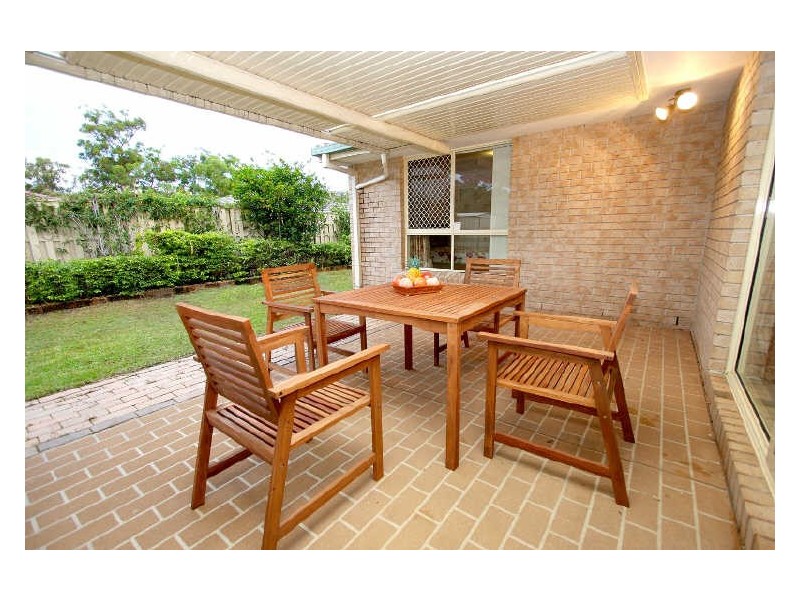 4 Livingstone Place, Kuraby QLD 4112