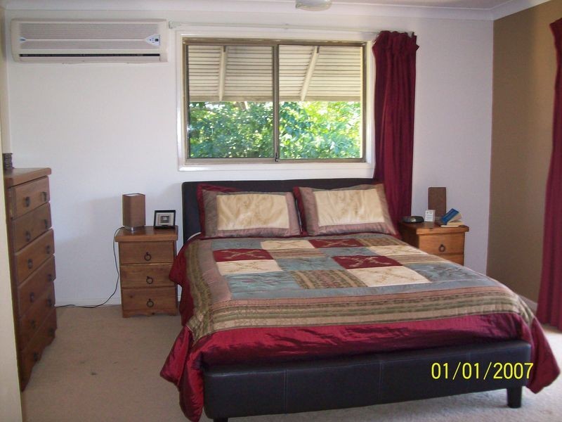 13 Thornhill Street, Springwood QLD 4127
