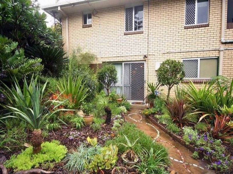 35 – 37 Leslie Parade, Slacks Creek QLD 4127