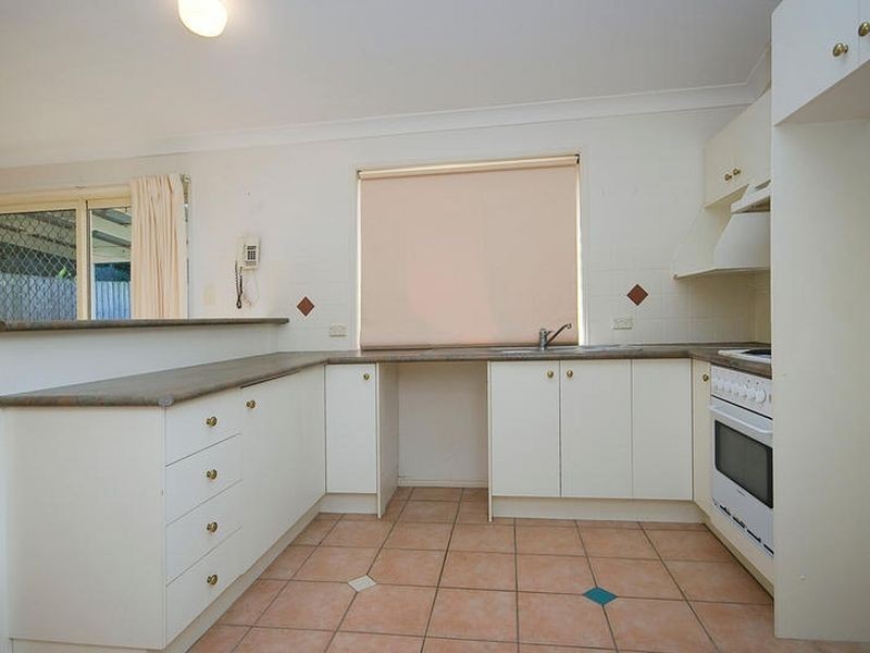 16 Rennie Street, Indooroopilly QLD 4068